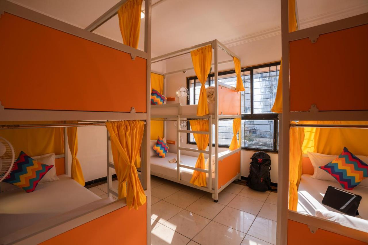 Gostops Bengaluru, Gandhi Nagar Majestic Eksteriør bilde