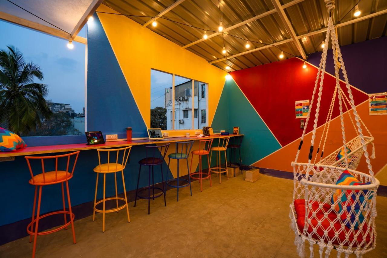 Gostops Bengaluru, Gandhi Nagar Majestic Eksteriør bilde
